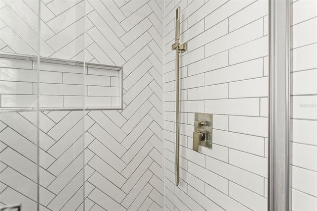 4703 N WILLIS STREET, Tampa, FL 33603