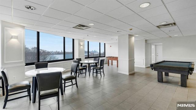 100 Old Palisade 3101, Fort Lee, NJ 07024