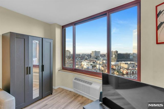 100 Old Palisade 3101, Fort Lee, NJ 07024