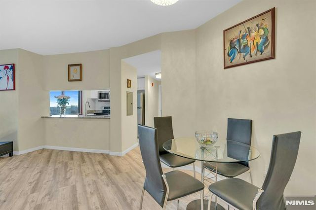 100 Old Palisade 3101, Fort Lee, NJ 07024