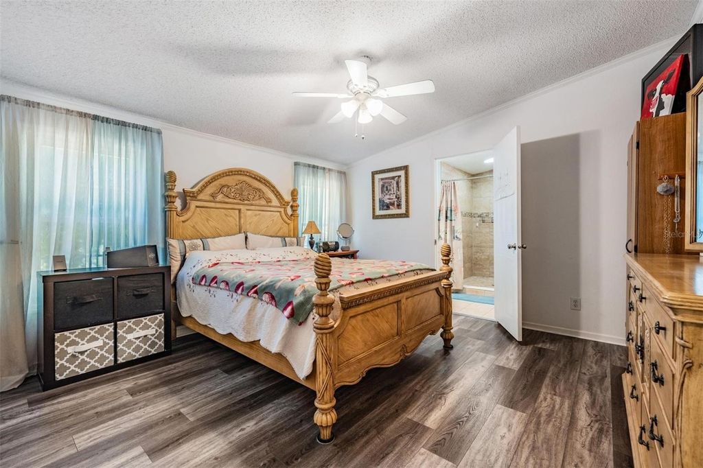 Image 11 of property listing at 13544 KENT BRADLEY STREET, Dade City, FL 33525