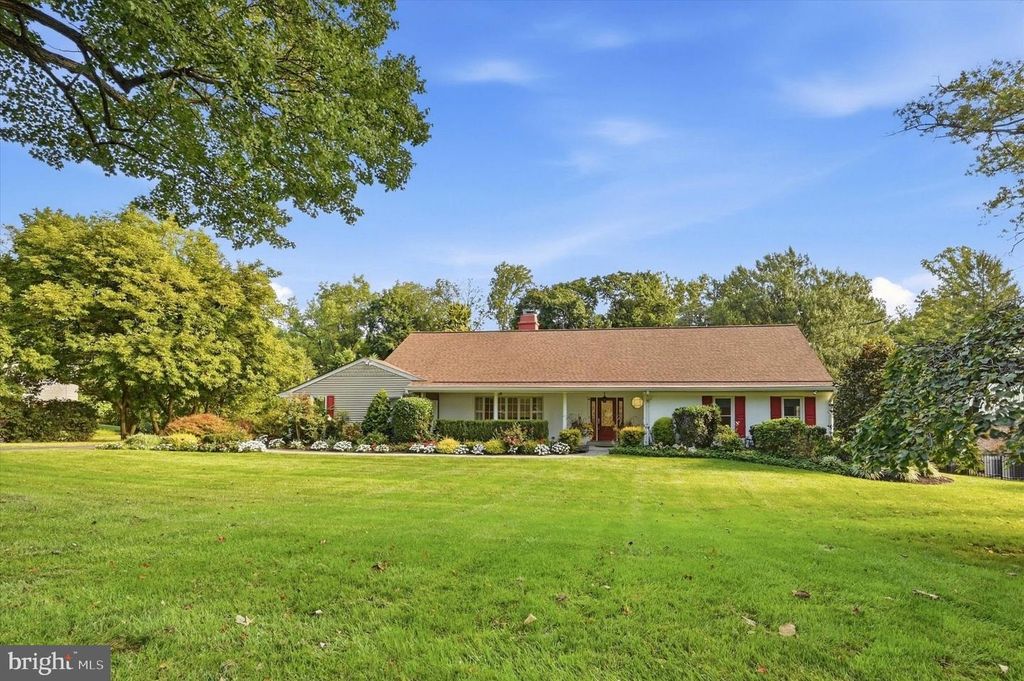 2224 N STONE RIDGE LN, VILLANOVA, PA 19085 — photo 3