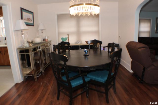 2723 Arlington Avenue, Davenport, IA 52803