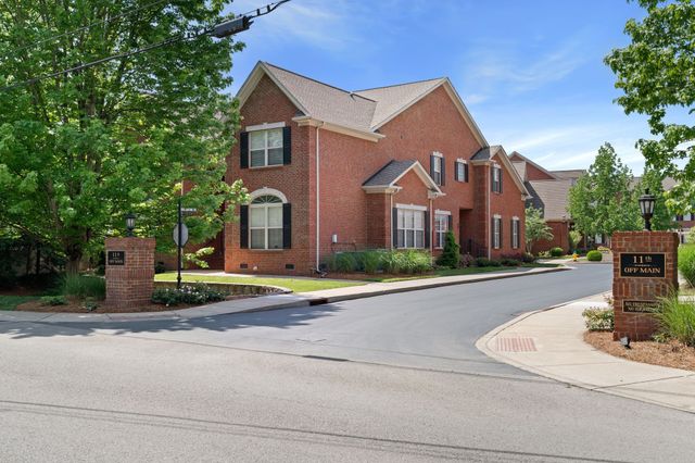 128 Brilliantine Cir, Franklin, TN 37064