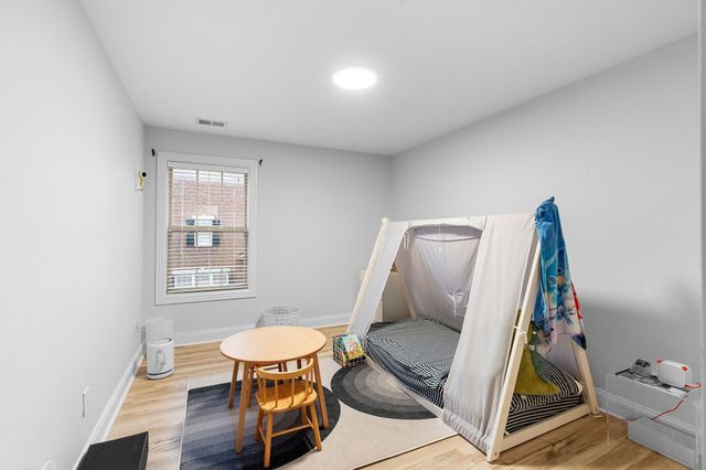 128 Brilliantine Cir, Franklin, TN 37064