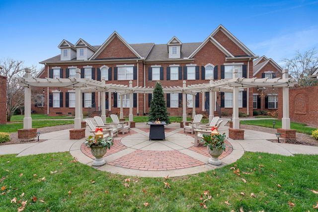 128 Brilliantine Cir, Franklin, TN 37064