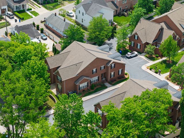 128 Brilliantine Cir, Franklin, TN 37064