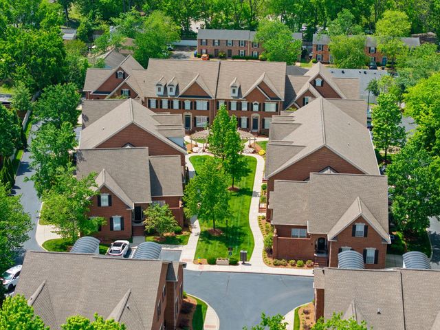 128 Brilliantine Cir, Franklin, TN 37064