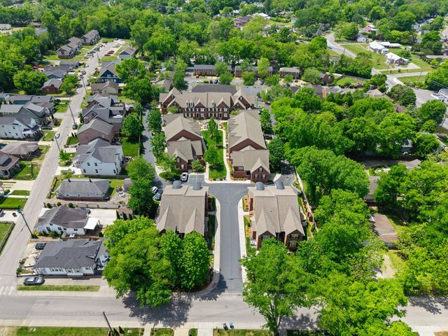 128 Brilliantine Cir, Franklin, TN 37064