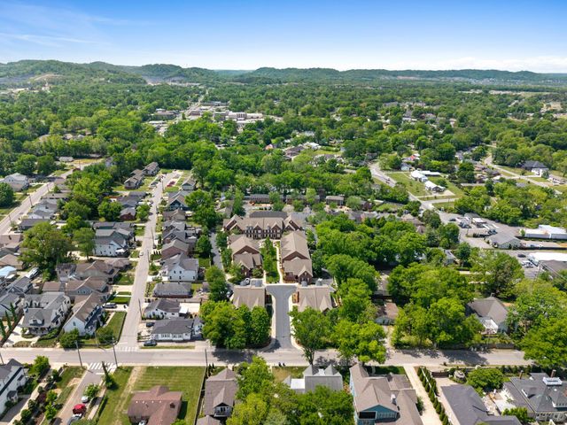 128 Brilliantine Cir, Franklin, TN 37064