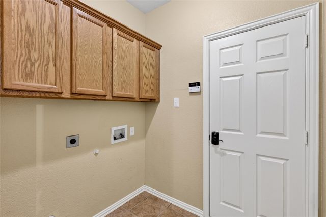 812 Cascades Drive, Allen, TX 75002