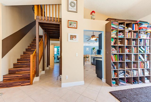 6463 Terra Rosa Circle, Boynton Beach, FL 33472