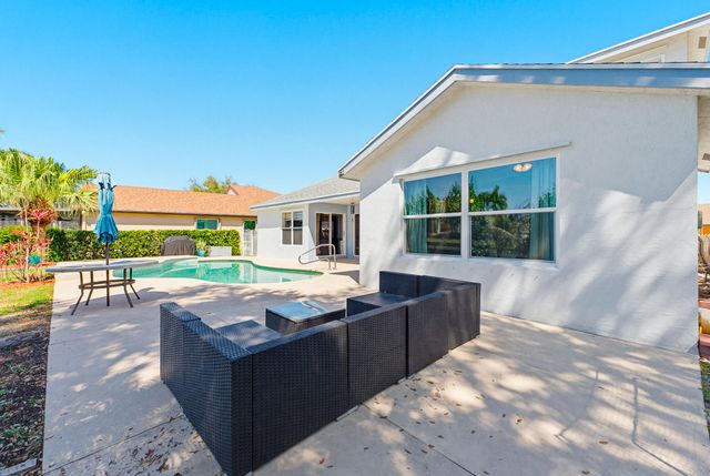 6463 Terra Rosa Circle, Boynton Beach, FL 33472