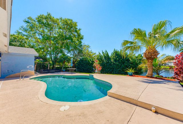 6463 Terra Rosa Circle, Boynton Beach, FL 33472