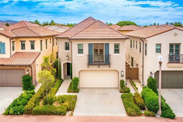 126 Baja, Irvine, CA 92620