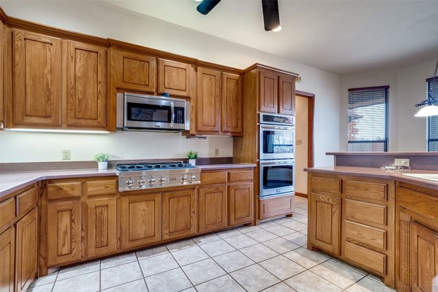 330 Deer Track Road, Weatherford, TX 76085