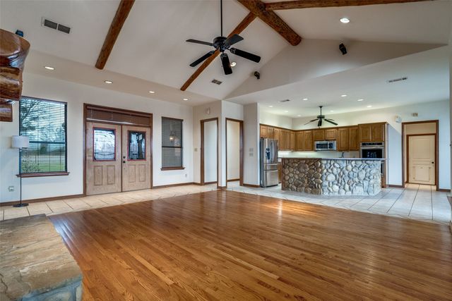 330 Deer Track Road, Weatherford, TX 76085