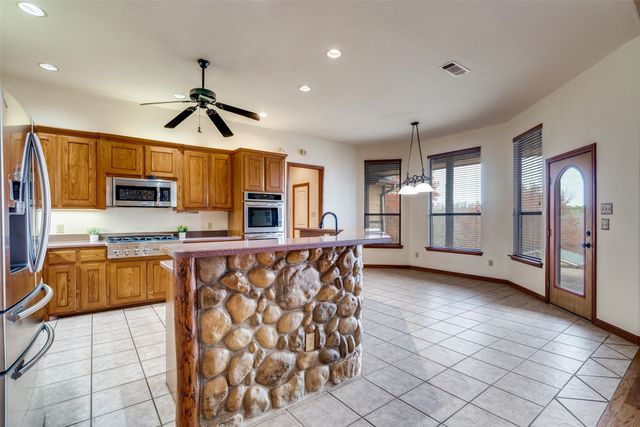 330 Deer Track Road, Weatherford, TX 76085