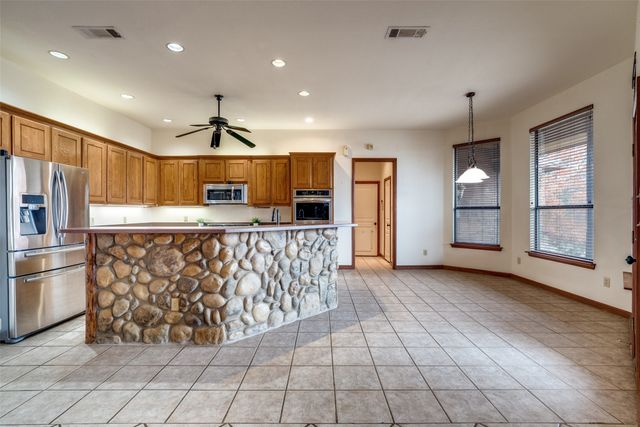 330 Deer Track Road, Weatherford, TX 76085