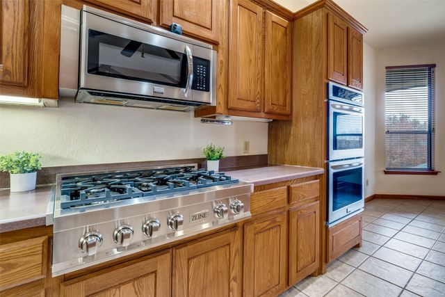 330 Deer Track Road, Weatherford, TX 76085