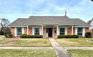 2331 Droxford Drive, Houston, TX 77008