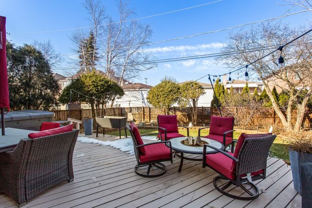 8208 W Park Avenue, Niles, IL 60714