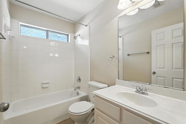 2101 Broadstone Drive, Plano, TX 75025