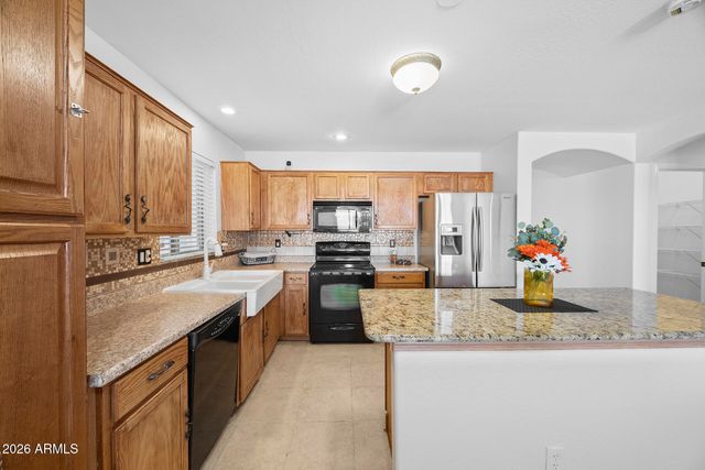 1773 E CARDINAL Drive, Casa Grande, AZ 85122