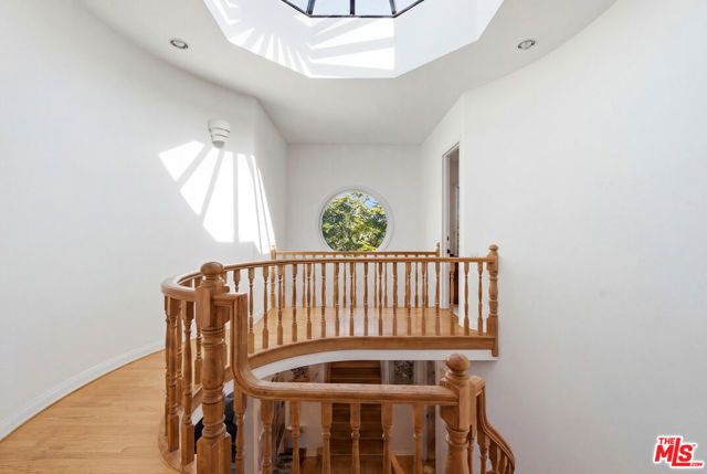 815 Georgina Avenue, Santa Monica, CA 90402