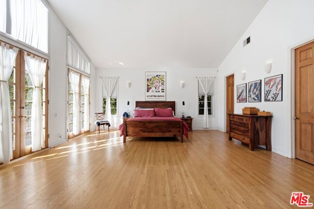 815 Georgina Avenue, Santa Monica, CA 90402