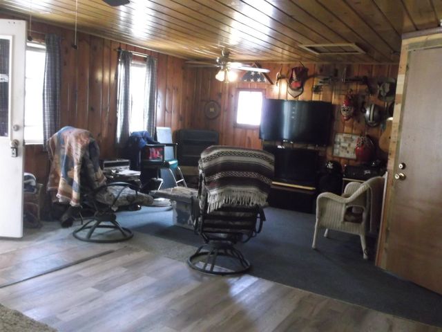 992 Lake Drive, Harrison, MI 48625