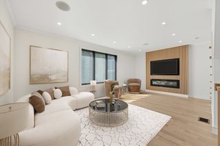 863 Main St, Reading, MA 01867