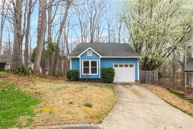 9 Dunnberry Court, Greensboro, NC 27455