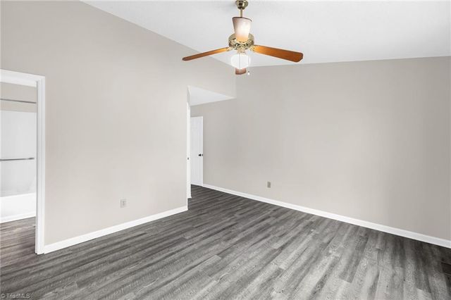 9 Dunnberry Court, Greensboro, NC 27455