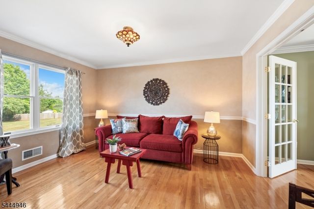 13 Matrick Ct, Hillsborough Twp., NJ 08844