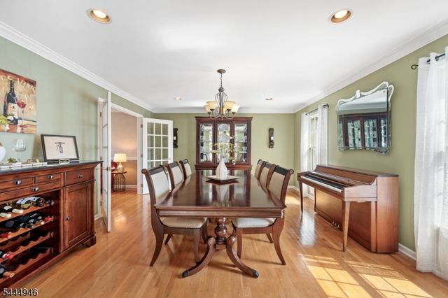 13 Matrick Ct, Hillsborough Twp., NJ 08844