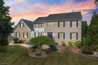 13 Matrick Ct, Hillsborough Twp., NJ 08844