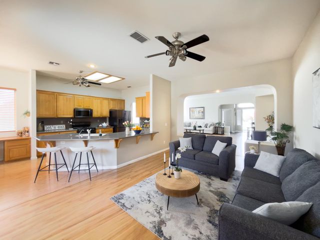 4730 Haven Pl, Stockton, CA 95206