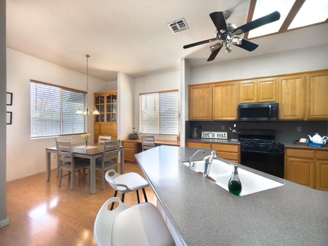 4730 Haven Pl, Stockton, CA 95206