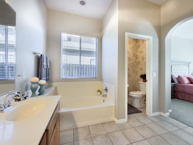 4730 Haven Pl, Stockton, CA 95206