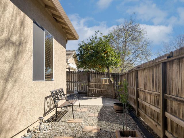 4730 Haven Pl, Stockton, CA 95206