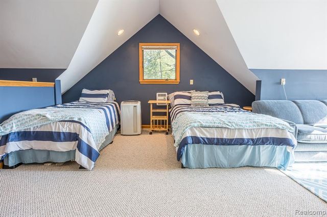 4649 Queens Way, Gladwin, MI 48624