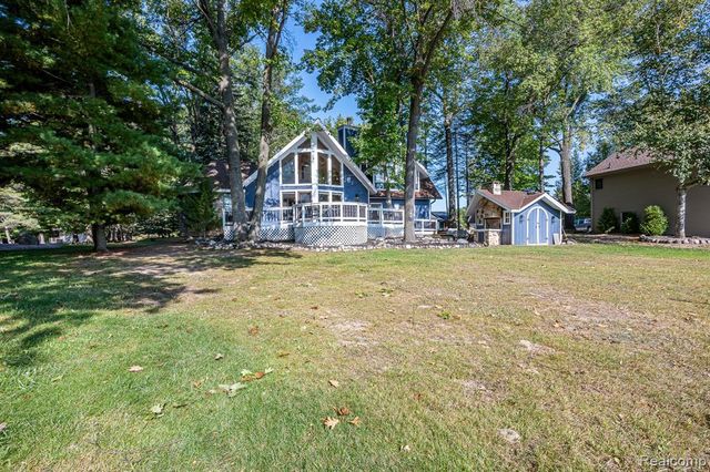 4649 Queens Way, Gladwin, MI 48624