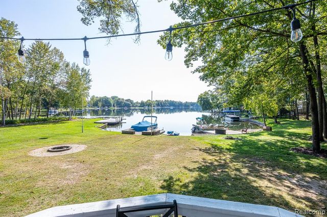 4649 Queens Way, Gladwin, MI 48624