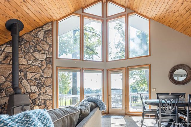 4649 Queens Way, Gladwin, MI 48624