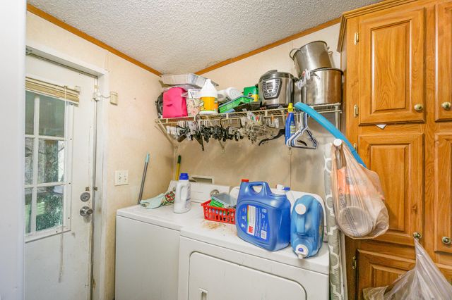 360 N Middletown Road, Winchester, KY 40391