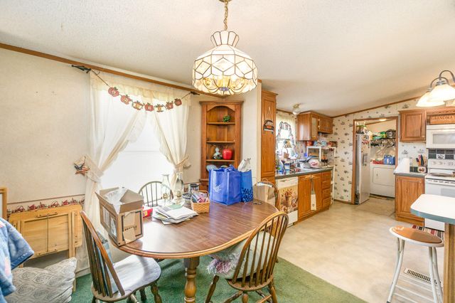 360 N Middletown Road, Winchester, KY 40391