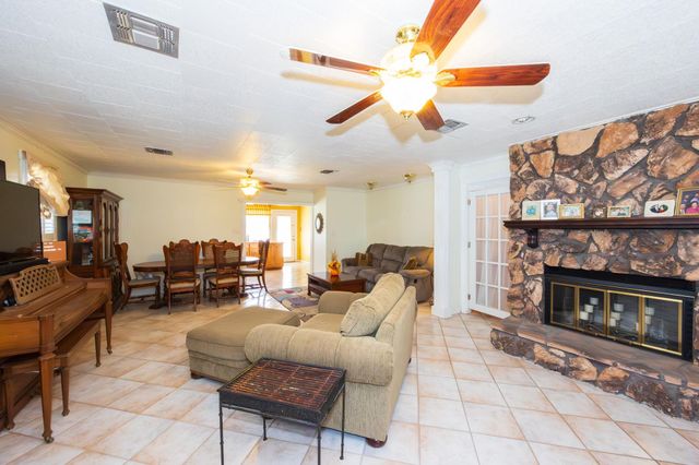 101 Central Lafourche Drive, Raceland, LA 70394