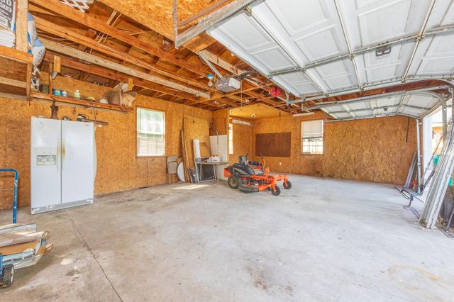 101 Central Lafourche Drive, Raceland, LA 70394