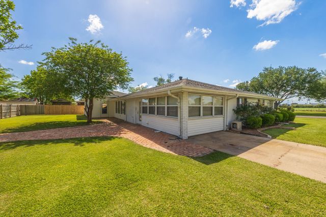 101 Central Lafourche Drive, Raceland, LA 70394